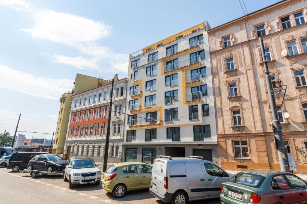 Brand New Studio Apartment #71 With Free Secure Parking In The Center Prague Extérieur photo